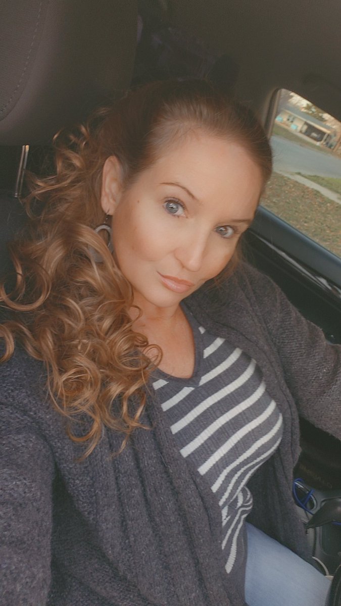 ladyblue911's tweet image. #curls