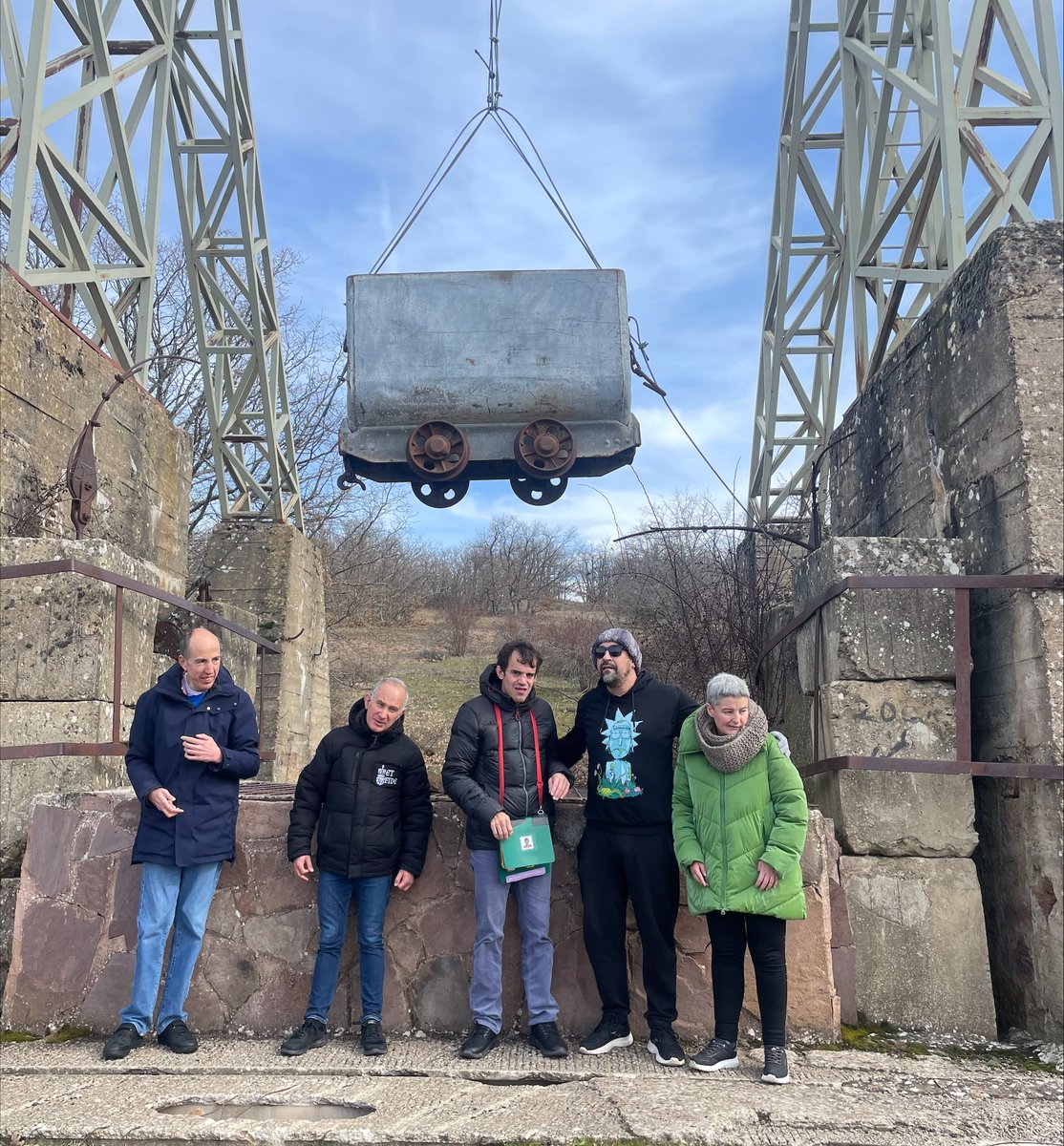 CryptoDomAlts's tweet image. 🔵Este fin de semana, la vivienda El Olivo disfrutó de una fantástica excursión en plena naturaleza.

👉🏼Visitaron Hontoria de la Cantera y recorrieron el sendero minero de San Adrián de Juarros.

💙 ¡Un plan perfecto para disfrutar del buen tiempo, aire libre y la compañía!