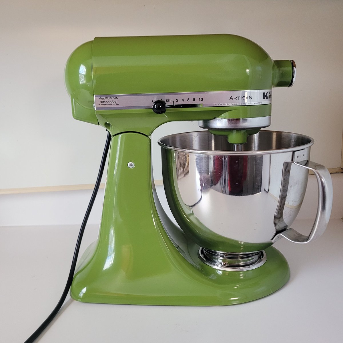 halalcartfan's tweet photo. SHE FINALLY ARRIVED GUYS LOOK !!!! MATCHA MIXER MATCHA MIXER AHHHHH https://t.co/4E7RlQdjmY
