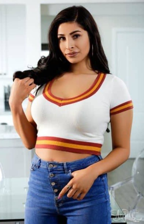 انهاردة انا و دكتور هانى@ash6262334 اتطلقنا خلاص 
وهنفضل اصحاب