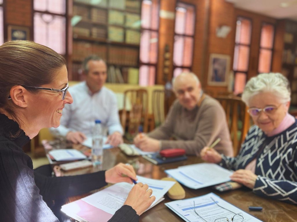 Trobada de Directors/es Concepcionistes
📅 12, 13 i 14 de febrer a Madrid

Un espai clau per al diàleg, la formació i la reflexió, on vam compartir experiències i vam enfortir estratègies per continuar impulsant la nostra missió educativa des de la identitat concepcionista.