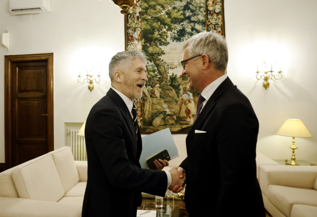 magnusbrunner's tweet photo. My visit to Spain comes at a time when it is clearer than ever that the global security landscape is changing. We need to refocus our efforts to improve resilience, strengthen the capabilities of law enforcement and fight disinformation. These will be key elements of the EU Internal Security Strategy I will present.

My meetings today focused on the joint efforts to address the situation on the Atlantic route, including cooperation with Western African states. We also discussed new legislation on returns, which I will present soon.

Thank you @interiorgob, @SaizElma, @jmalbares, and @NewEconomyForum