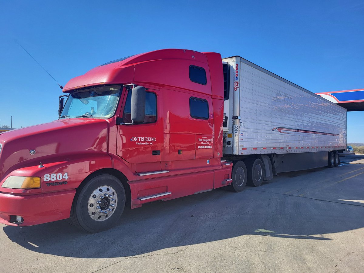Cluck Cluck chicken truck. 
OK to AL
Just fueled up TA Prescott AR. They need to fix the drive to the truckstop.