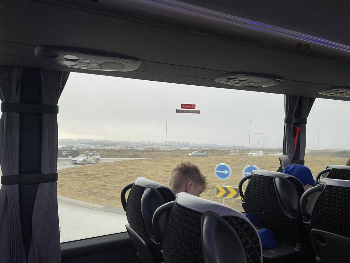 Hele’s Iceland tweet media