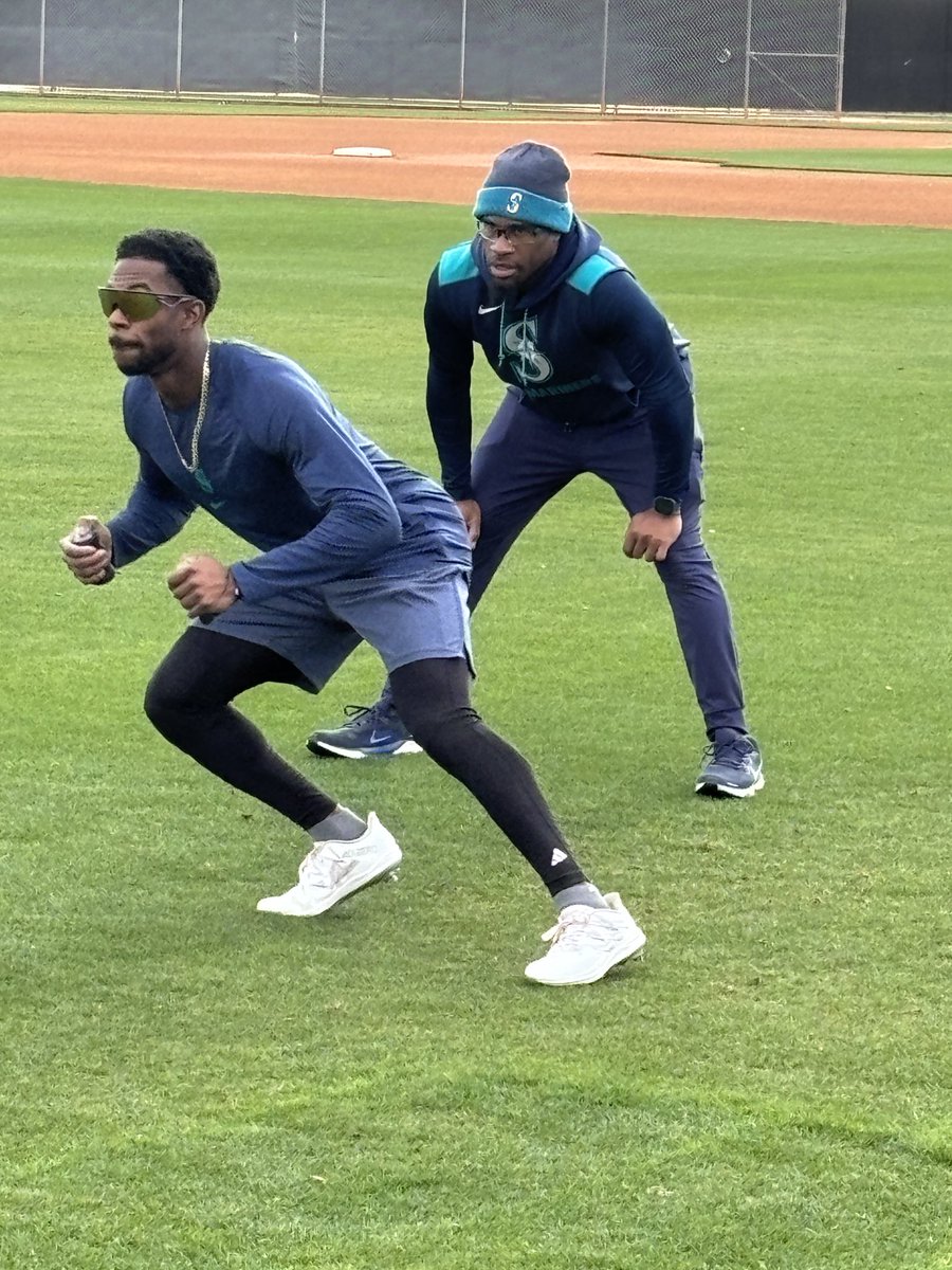 Chuck Powell (@chuckpowellkjr) on Twitter photo Ryan Bliss is working on getting even faster. He’ll be joining <a href="/ChuckAndBuckKJR/">CHUCK & BUCK ON 950 AM🏈⚾️</a> at 9:00 Ryan Bliss is working on getting even faster. He’ll be joining <a href="/ChuckAndBuckKJR/">CHUCK & BUCK ON 950 AM🏈⚾️</a> at 9:00