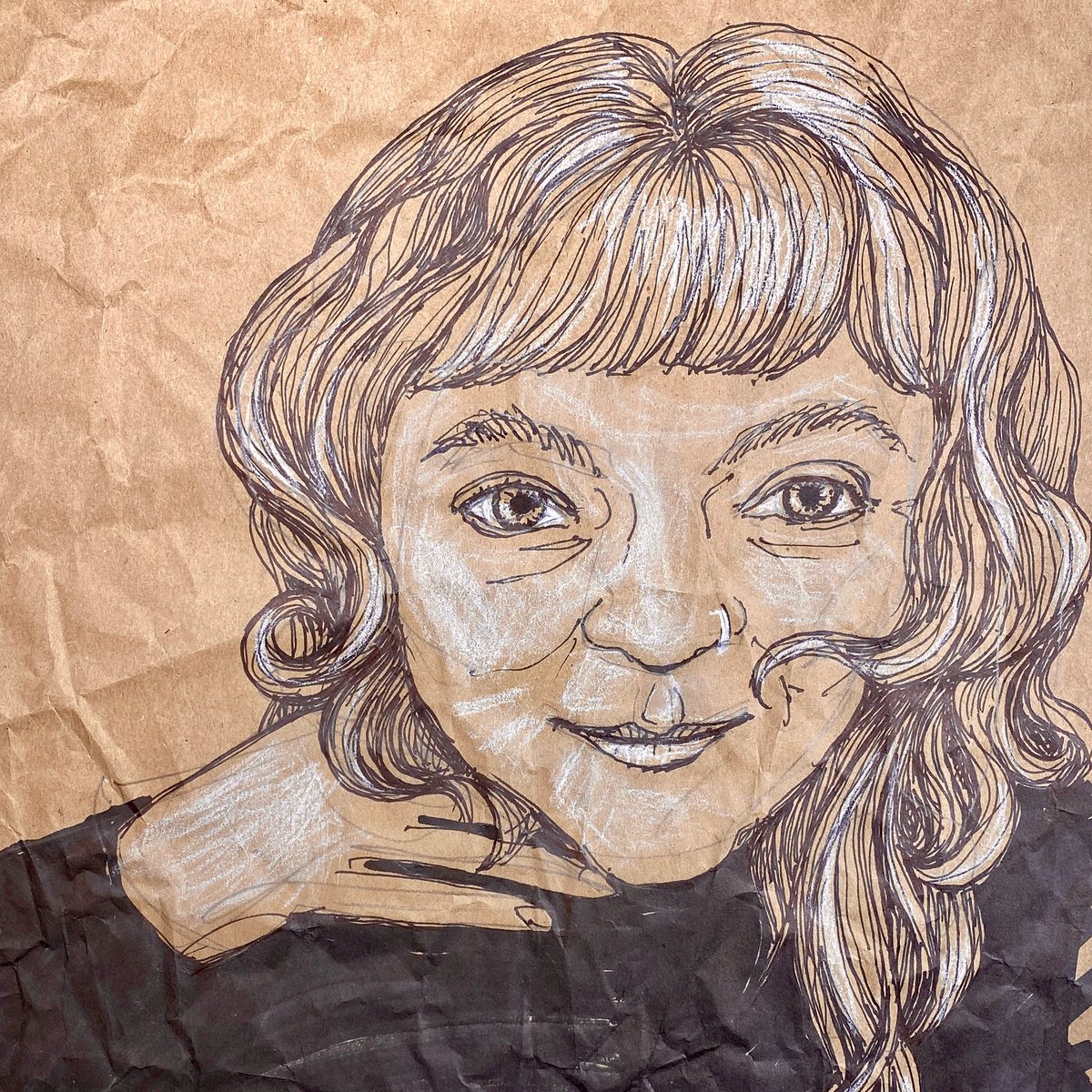 MAUTDesigns's tweet photo. Malia - Self Portrait 
Pen 🖊️ on reused paper ♻️
7++ minute portrait 

#mautdesigns https://t.co/cAc1ZGz9Hn