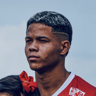 pedrinho__pgm's tweet photo. #NovaFotoDePerfil https://t.co/TNQfvFnAYL