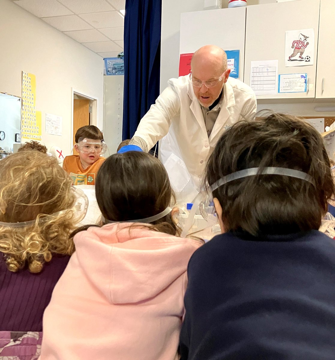 Science in action! 🧪✨ BrainXell's VP of Operations, took his passion for STEM beyond the lab and into the classroom, leading a hands-on science experiment for his son’s class. 🏫🔬 With his son by his side, the next generation of scientists got a front-row seat to hands-on