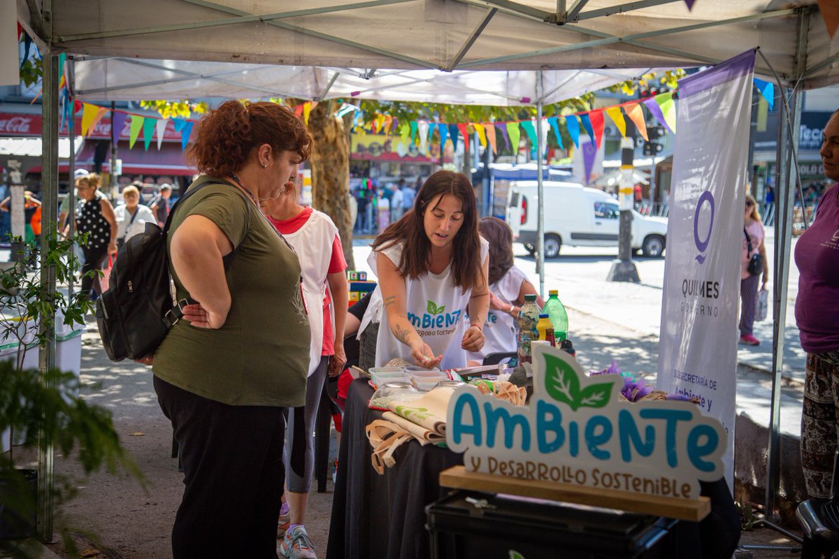 ✅️ Los operativos #QuilmesCerca continúan durante el verano para seguir brindando asesoramiento a la comunidad quilmeña sobre trámites de distintos organismos estatales a los vecinos de la ciudad.

#SeguimosParaAdelante☀️💜