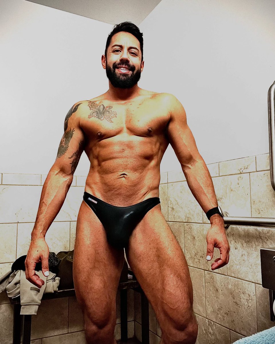 musclepotential's tweet photo. Repost from @fitdad_over_40:
More progress!!! Diet on point, lifts on point, and f ing exhausted!!! πͺπ½π₯΄π© But Iβm still doing it!!!
#MusclePotential #PCAArmy #NPC #posingsuit #posingtrunks #classicphysique #bodybuilding #posingpractice #bodybuildinglifestyle https://t.co/uaPspNORAW