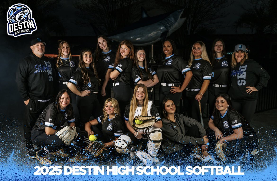 bpatzig1's tweet photo. My team
————
Your team
EVERYTIME!!! #dhssoftball #destin
#wearedestin #finsup #team2025 https://t.co/hZaQeK1zcT