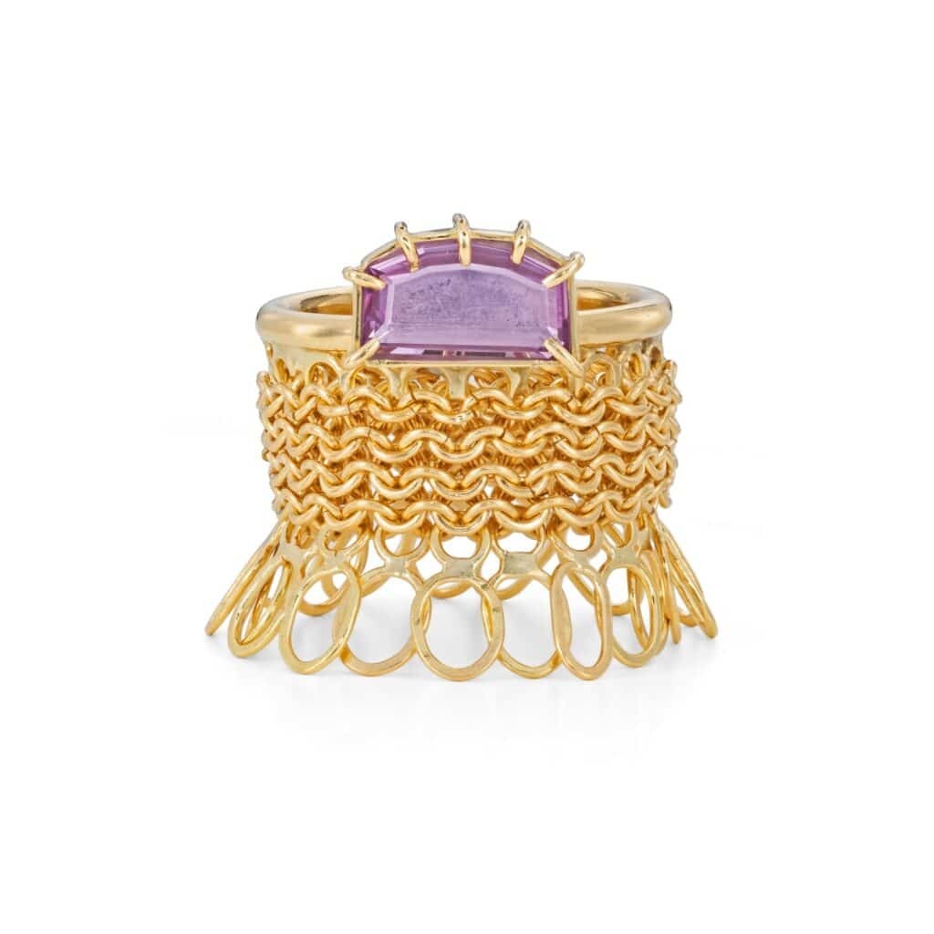 heritage_crafts's tweet photo. This week’s #mondaymaker is Corrinne Eira Evans - a maille jewellery maker.
View Corrine’s profile on our maker’s directory: https://t.co/9Kc6XksTkz
#heritagecrafts #mondaymaker #maillemaking #jewellerymaking https://t.co/xxr7qtOlPg