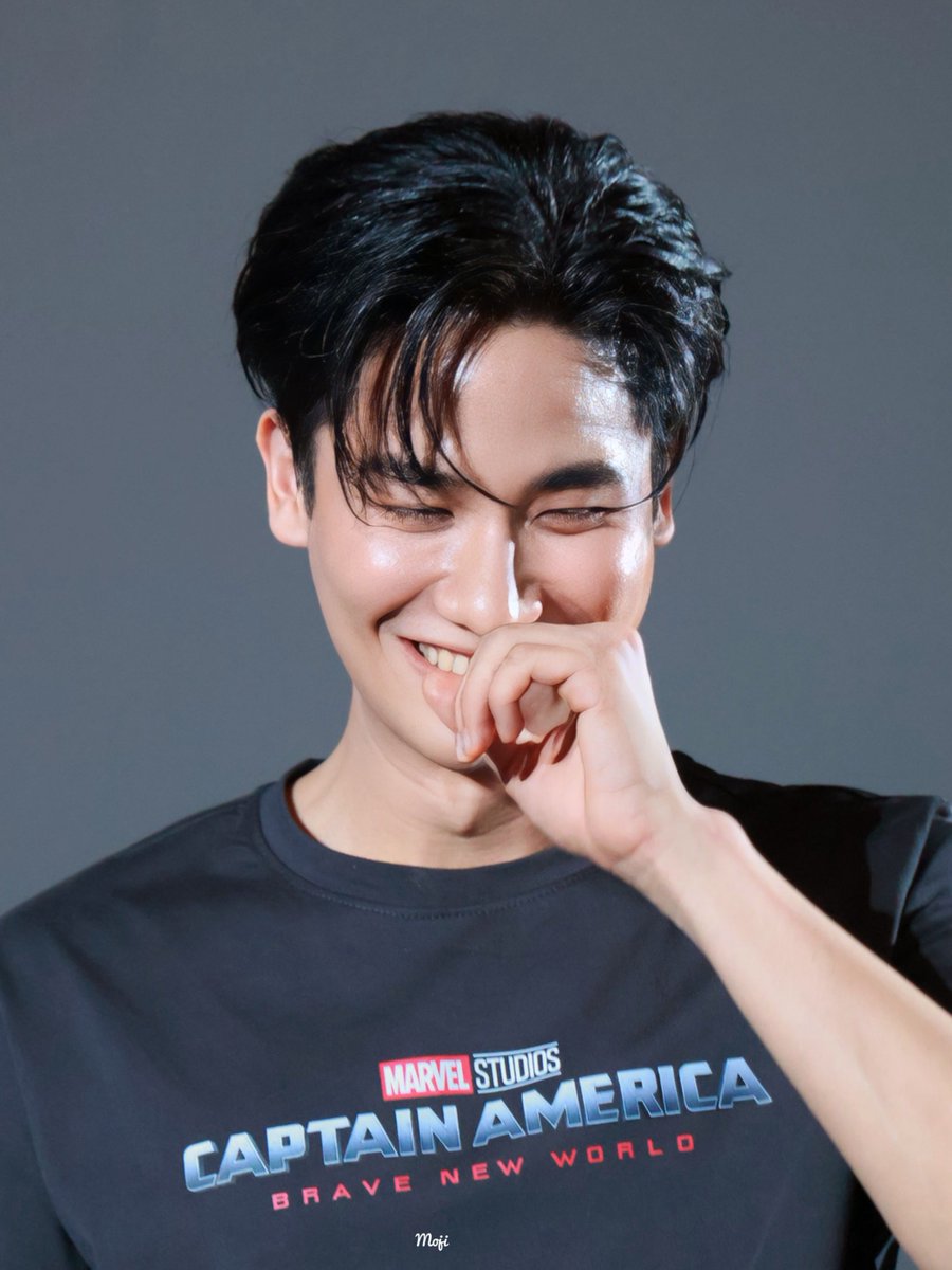 momiji_mig's tweet photo. อิอิอิอิอิอิอิอิอิอิอิ

CAPTAIN TAYTAWAN
#SFxTayNanonNeng
#SFxCaptainAmerica
#Tawan_V https://t.co/XddgKuNd4T