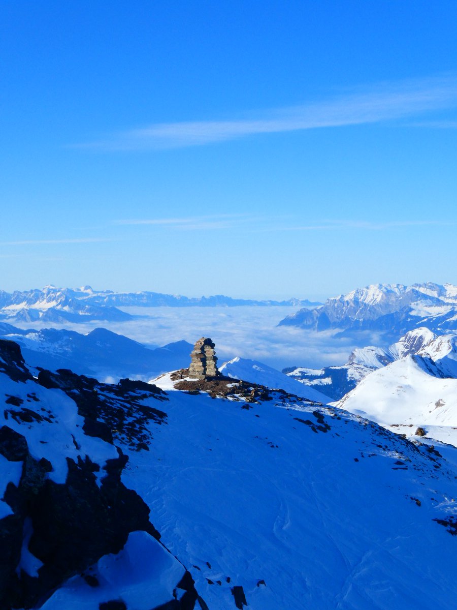 valjerome1's tweet photo. Journée off aux mondiaux de biathlon et donc, on est montés haut... #Lenzerheide #cestouf https://t.co/hYAvSMWTIC