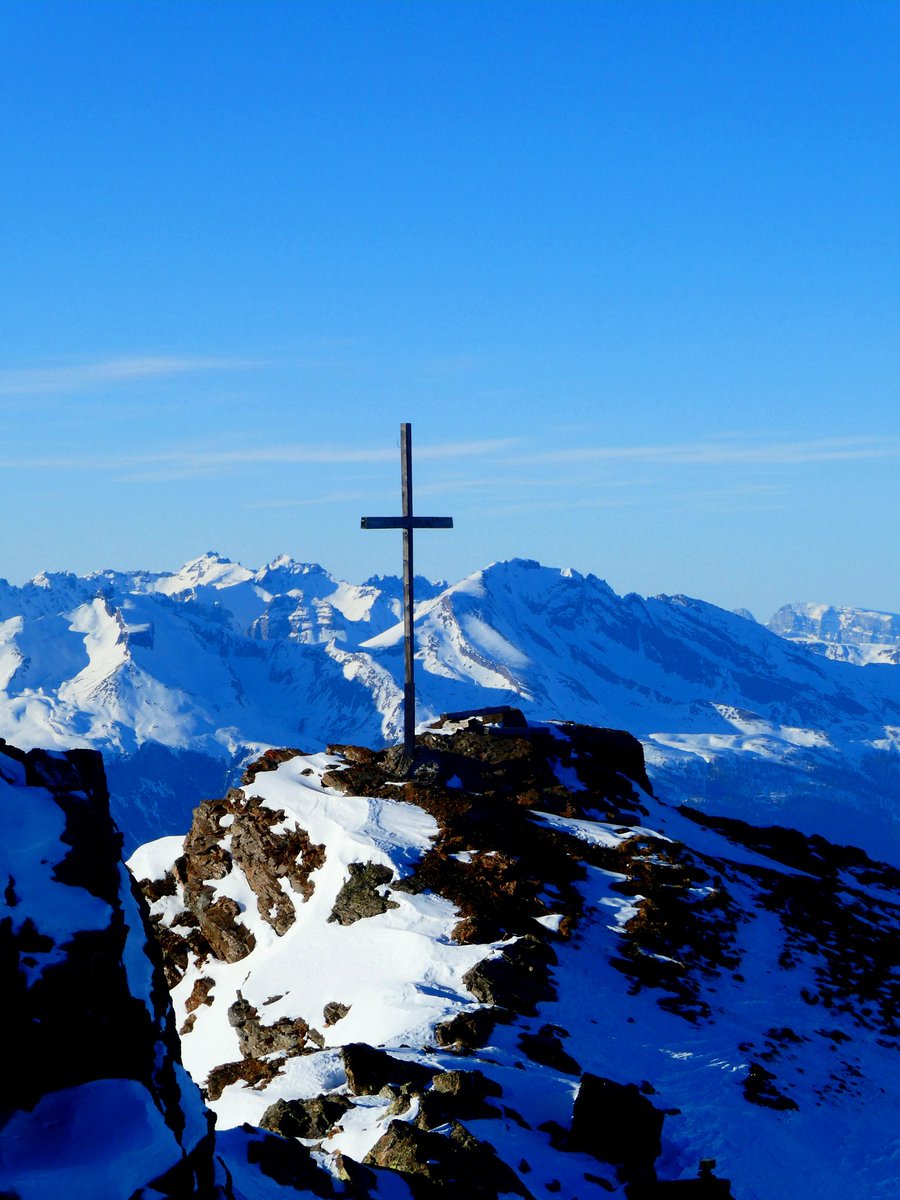 valjerome1's tweet photo. Journée off aux mondiaux de biathlon et donc, on est montés haut... #Lenzerheide #cestouf https://t.co/hYAvSMWTIC