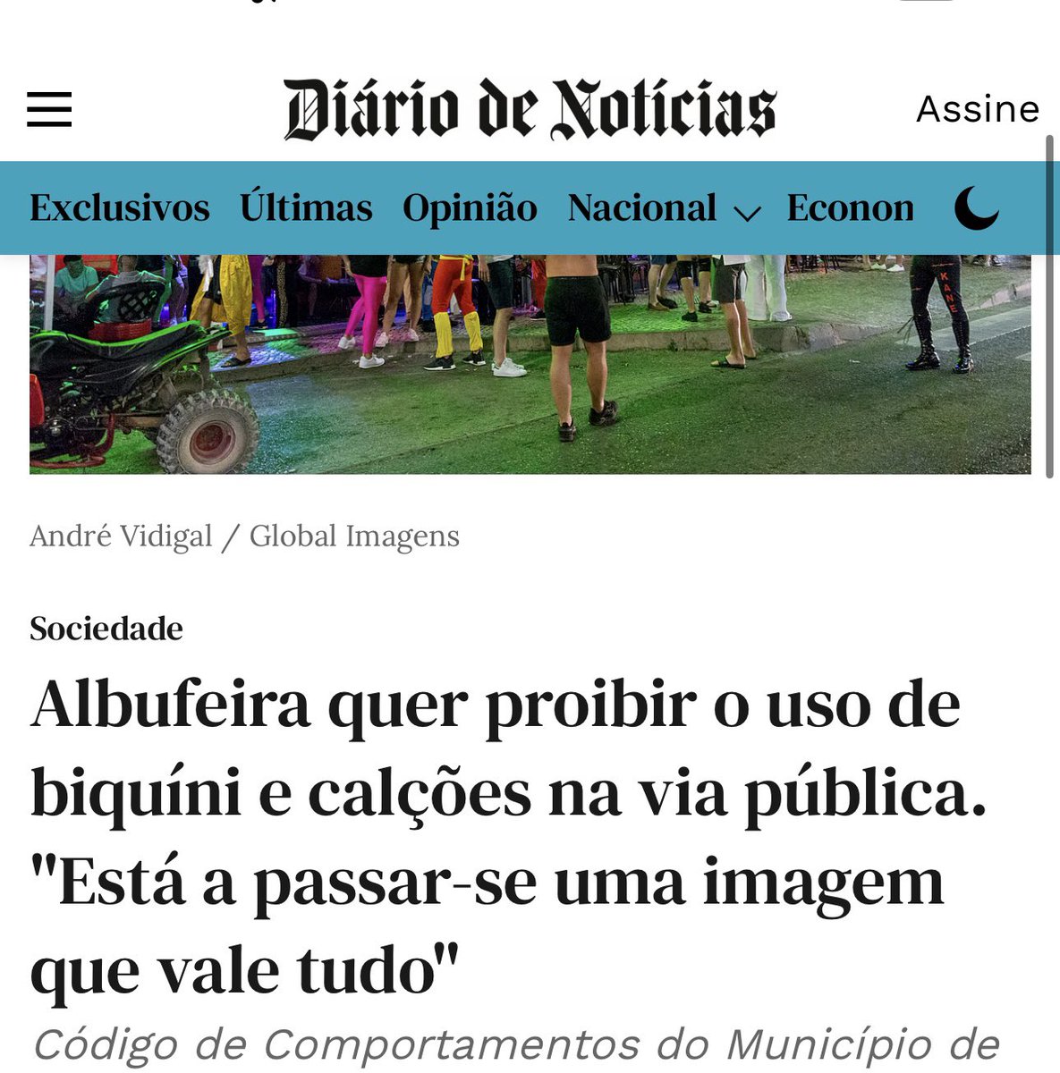 Al-bufeira quer proibir biquínis para não chocar quem? Os portugueses ou os imigrantes árabes? 
E depois dos biquínis? Vão propor o uso de burca?