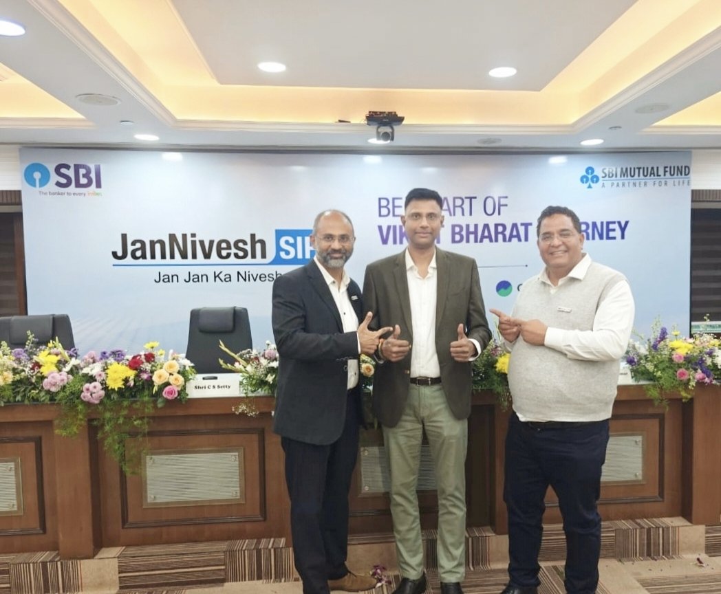 Ganesh Ram (@gr_2608) on Twitter photo Glad to share, <a href="/SBIMF/">SBI Mutual Fund</a> Jan Nivesh SIP is live in <a href="/Paytm/">Paytm</a>, powered by <a href="/MF_Utilities/">MF Utilities</a> and we are grateful for this opportunity.
Paytm can drive financial inclusion which is evident in
<a href="/vijayshekhar/">Vijay Shekhar Sharma</a> leadership & his impeccable vision
<a href="/SridharVarun/">Varun Sridhar</a> Glad to share, <a href="/SBIMF/">SBI Mutual Fund</a> Jan Nivesh SIP is live in <a href="/Paytm/">Paytm</a>, powered by <a href="/MF_Utilities/">MF Utilities</a> and we are grateful for this opportunity.
Paytm can drive financial inclusion which is evident in
<a href="/vijayshekhar/">Vijay Shekhar Sharma</a> leadership & his impeccable vision
<a href="/SridharVarun/">Varun Sridhar</a>