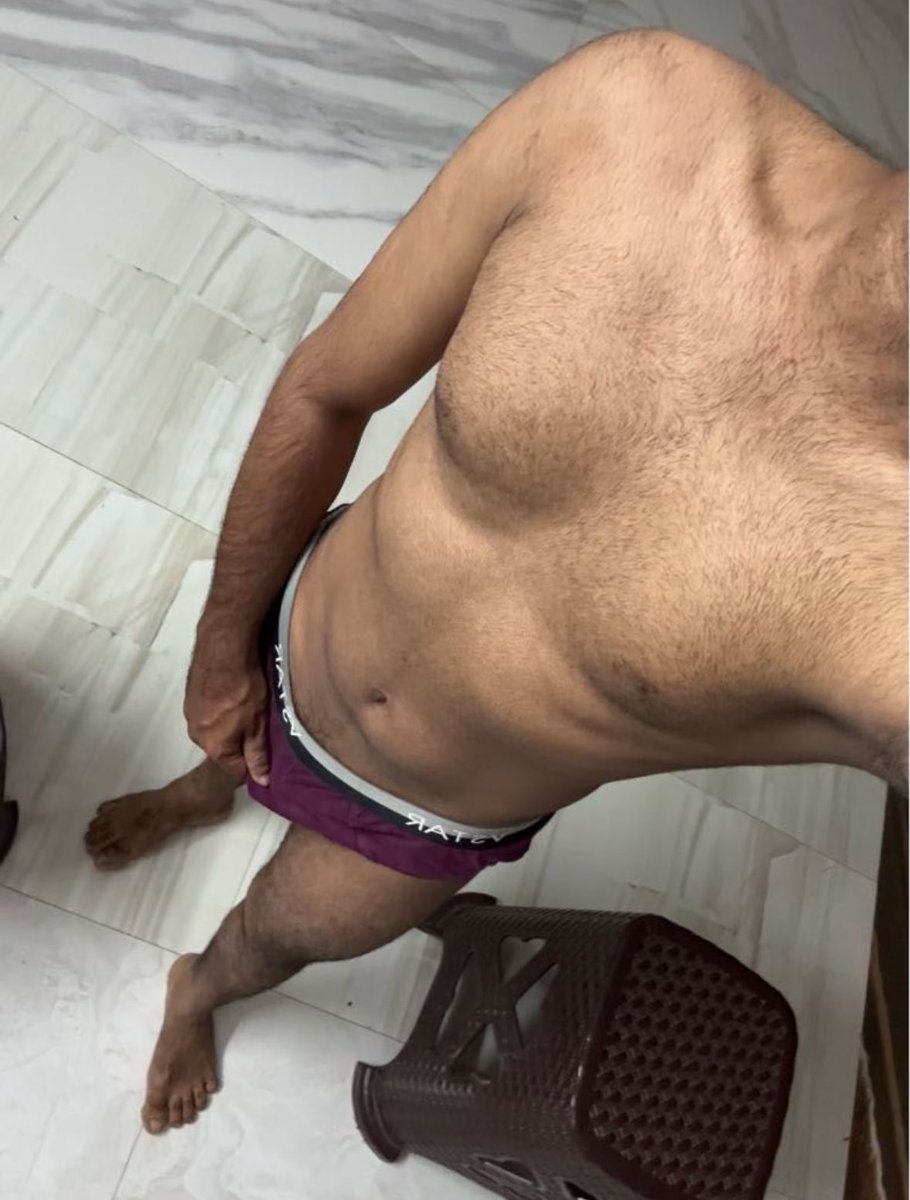 STRELEX25's tweet photo. Tvm boy  25 

@TvmTop @Crazyboy_tvm @Honeybun8129 @MalluAmigo @Crazyboy_tvm @AkshayKuma48848 @MathewVR1 @mallu_playboy @Nandhu61414781 @VarunDh59186530 @NanduVenugopa11 https://t.co/JXs0pIl991