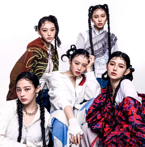 About Music tweet media