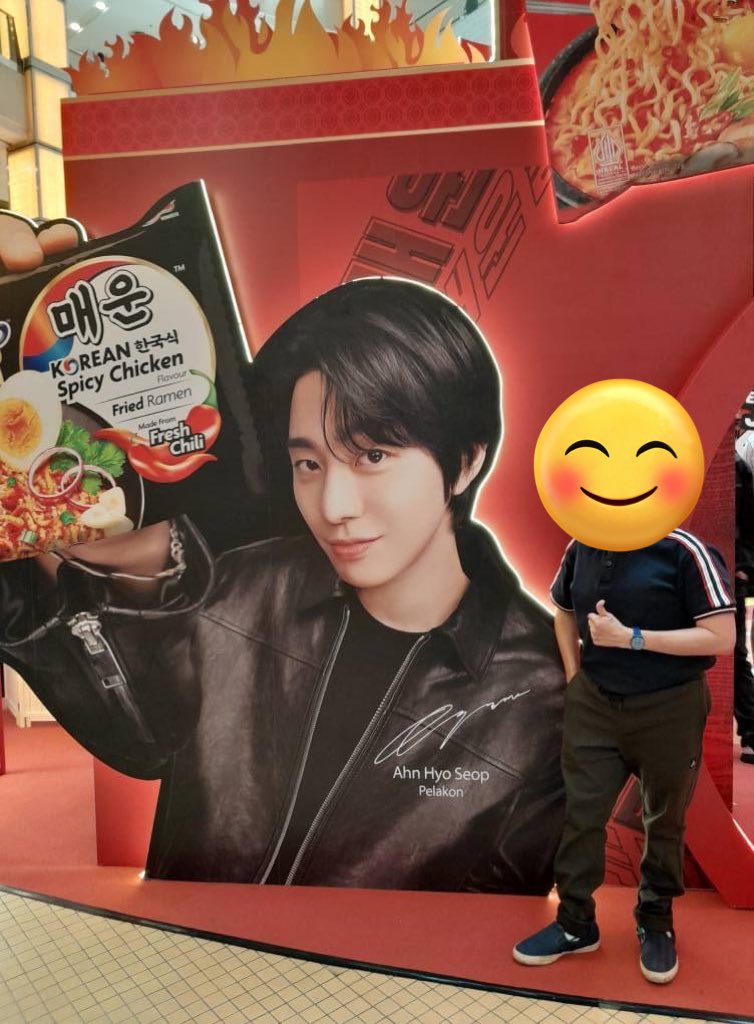 JWithhyoseop's tweet photo. 😍🍜

#안효섭 #AhnHyoseop #アンヒョソプ #安孝燮 #misedaap 

Source: https://t.co/Rrq1Dlz12g https://t.co/NX2tjlSktX