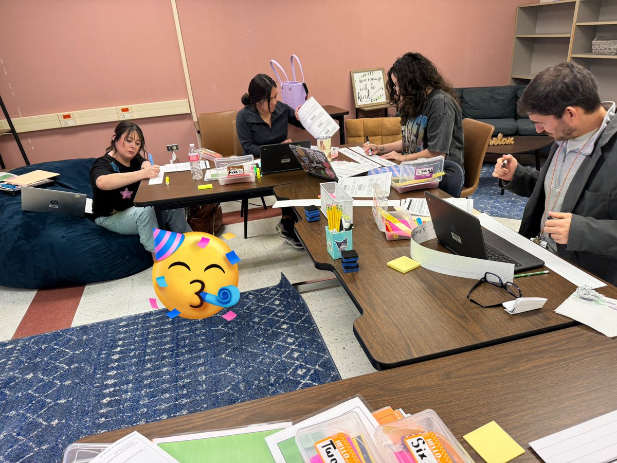 __MrsLeon's tweet photo. Creating language supports for Math instruction during our planning time in Kindergarten! #weareMcDermott @NISDMcDermott @NISD https://t.co/aUXHhLCx3j