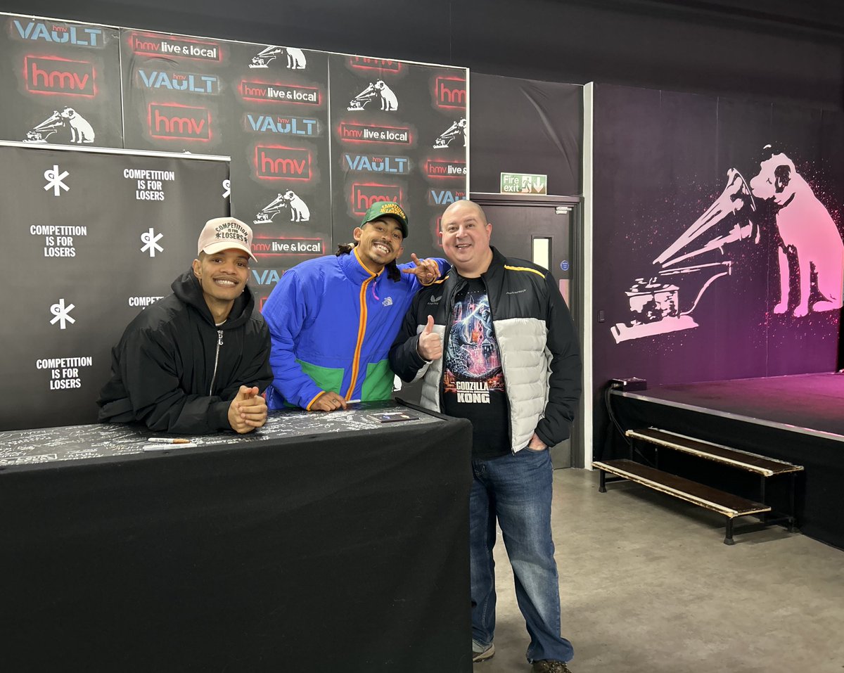 SimonGBrooks's tweet photo. Amazing to meet Jordan &amp; Harley of @RizzleKicks at @hmvVault today!

A really fun album signing - I look forward to listening to your new album, ‘Competition is for Losers’ soon! 🎧 

#RizzleKicks #CompetitionIsForLosers #HMV https://t.co/Fl572GVHEh