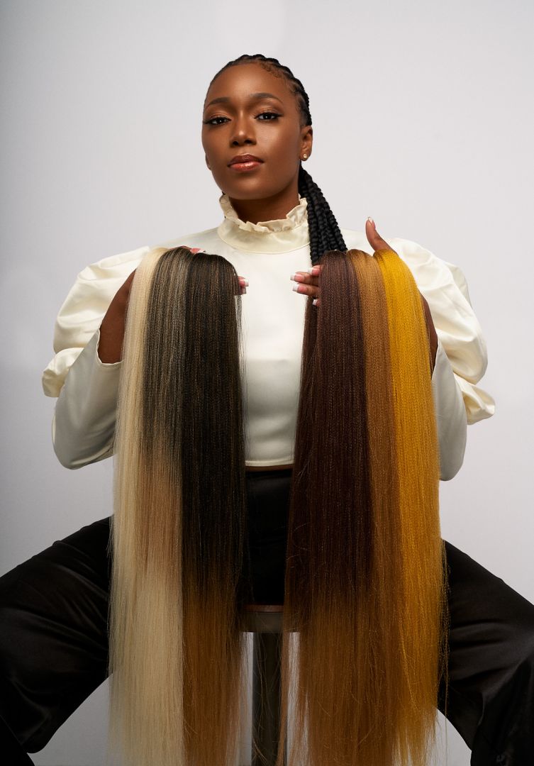 Kadidja Dosso is an American entrepreneur. She founded Dosso beauty that specializes in hypoallergenic hair extensions and other haircare products for Black women who have sensitive skin.
#BlackHistoryMonth
#hairextension
#blackhair #WanawakeMentors #entrepreneur