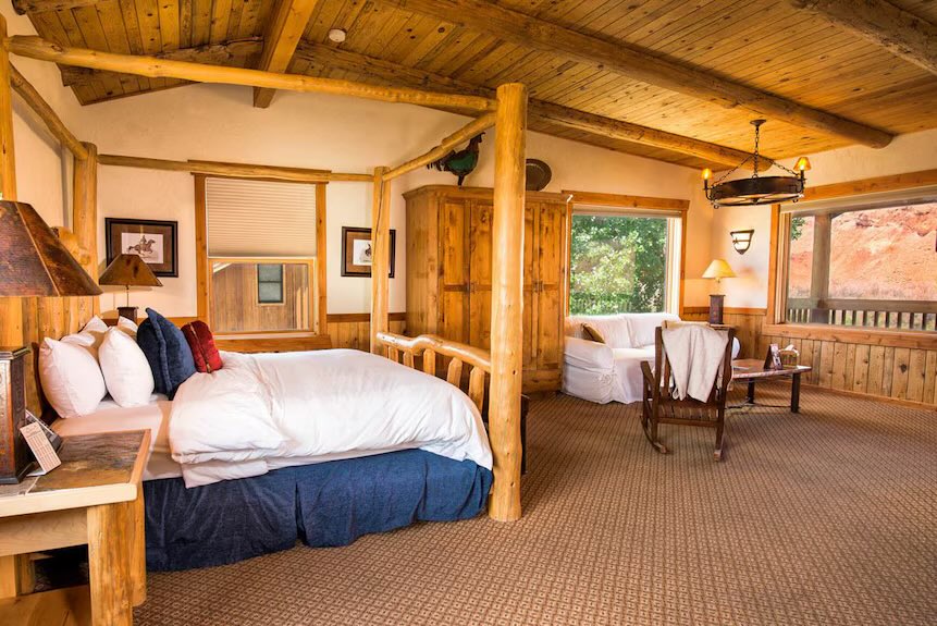 Rsquared38's tweet image. Excited for my client who booked a stay at @sorrelriverranch in March! 
Whether it’s national or international, you can receive perks &amp;amp; discounts at no additional cost to you when you book through me! 
📧 :: reid.crain@fora.travel
📱:: (205)394-0313
👩‍💻 :: foratravel.com/advisor/reid-c…