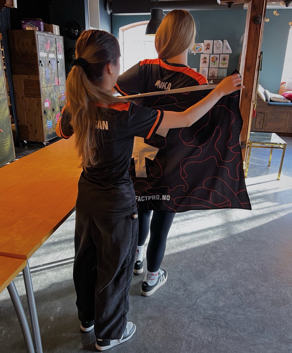 Was honored to bootcamp with <a href="/FactRevolution/">FACT</a> this weekend!!☀️Been the best weekend in my life for a while, and I’m so grateful for the opportunity of being a part of this lovely team🧡🧡