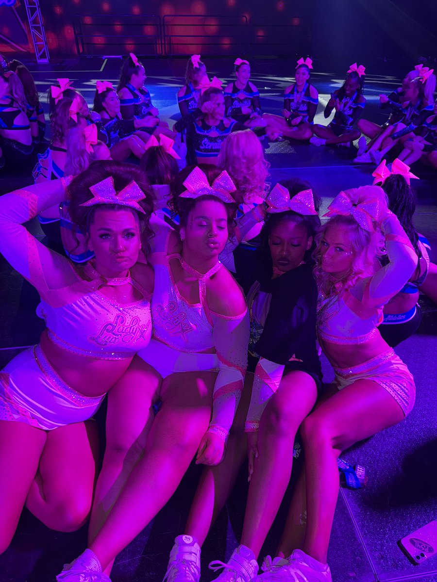 Chanellyydd's tweet photo. We were called the most teased group at cheer extreme by @kaseycloutier ….would you agree? #twobobs #twoponys https://t.co/8tqrBhMHLV