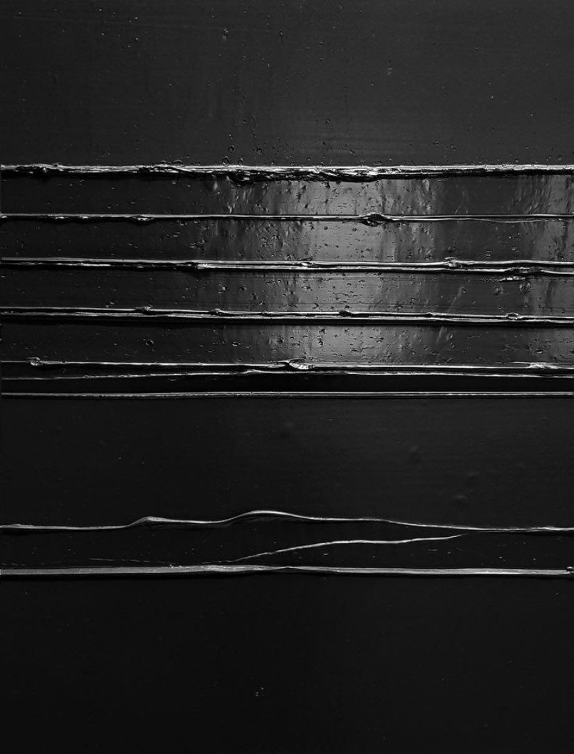 La force de l’œuvre de Pierre Soulages : avoir fait du noir l’origine de la lumière