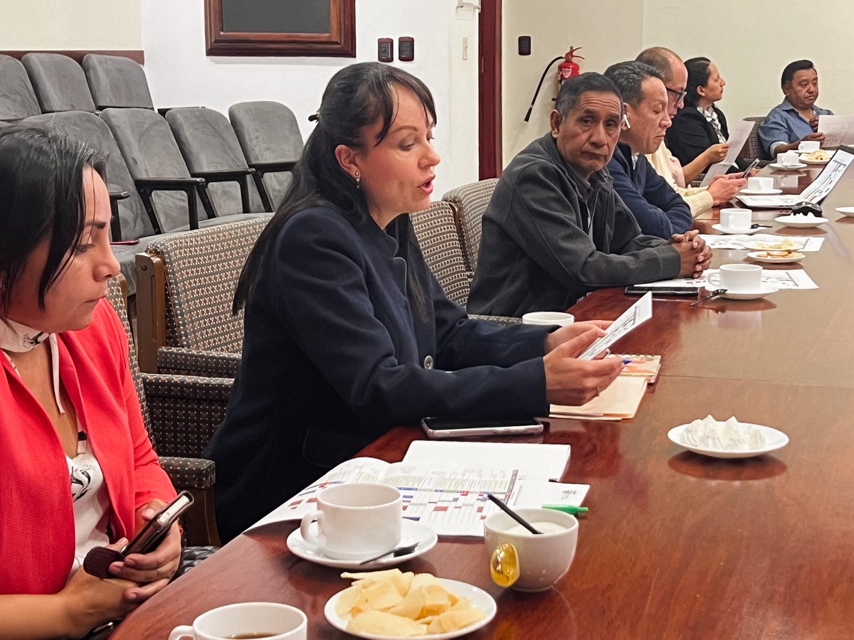 ¡𝐉𝐮𝐧𝐭𝐨𝐬 𝐩𝐨𝐫 𝐥𝐚 𝐜𝐨𝐧𝐬𝐞𝐫𝐯𝐚𝐜𝐢ó𝐧 𝐝𝐞𝐥 𝐌𝐚𝐜𝐡á𝐧𝐠𝐚𝐫𝐚!

En reciente asamblea, del Comité de Conservación de la Cuenca del Machángara #ELECAUSTRO reafirmó su compromiso con este valioso ecosistema 💧🏞️.

📌 Felicitamos a la Gerente de <a href="/ETAPAOficial/">ETAPA EP</a> nueva