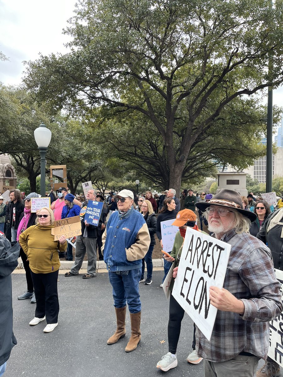 JahmalKennedy's tweet image. 50501 Movement is leading several “Not My President” protests across the country today. That includes here in Austin. The group was just here a few weeks ago protesting the current Trump administration. @cbsaustin