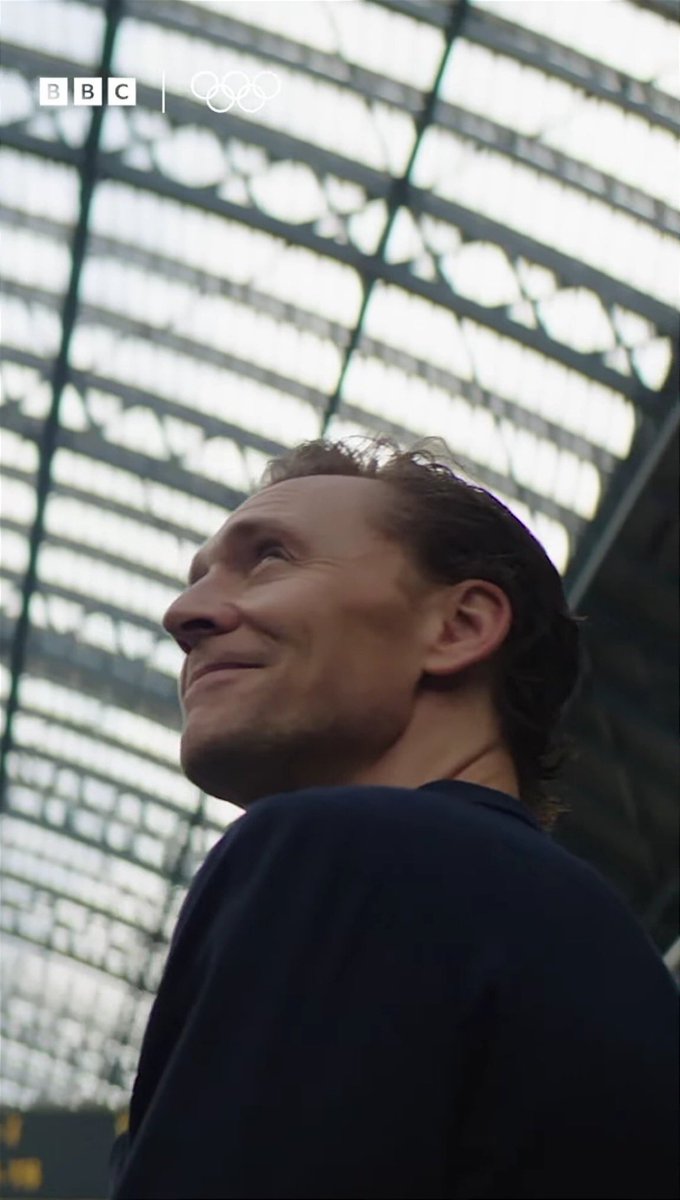 binestom's tweet image. I have my own little world but it’s ok - they know me here.
(unknown author)
#TomHiddleston and my everlasting love and support for an extraordinary actor and human being.