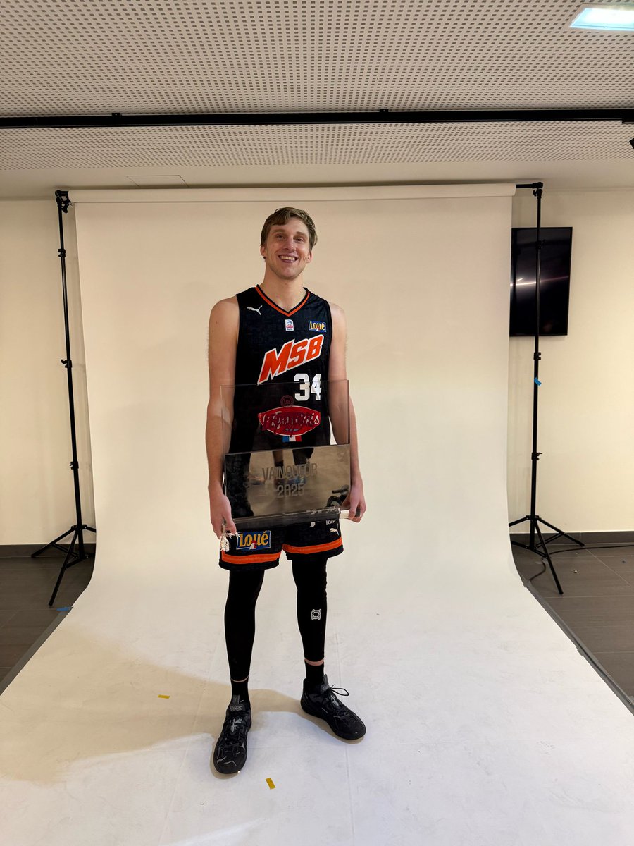 David DiLeo <a href="/Daviddileo14/">David DiLeo</a> wins the 2025 Leaders Cup with <a href="/MSB_Officiel/">MSB_Officiel 🦁</a>, shining in their incredible triumph by taking down the powerhouse <a href="/ASMonaco_Basket/">AS Monaco Basket 🇲🇨</a> in the final!

Congrats, David!

<a href="/ronniezeidel/">Ronnie Zeidel Speaks</a> 
<a href="/RZASports/">RZA Sports</a> 
#TangramSports
#FollowYourDreamsWithUs