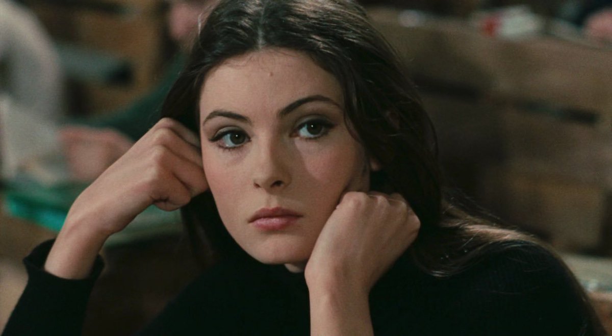 TheCinesthetic's tweet photo. La prima notte di quiete (1972) https://t.co/gO8xuM4Chd