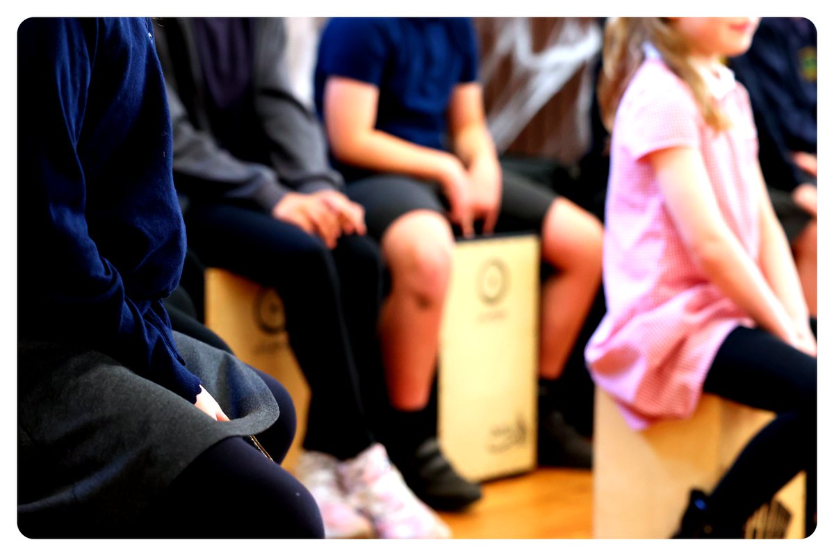 RhythmResource's tweet image. We’re back in @Midlothian this week with our Cajon Drumming for Excellence workshops! 🥁✨ After @Bonnyrigg1, we’re excited to return to @BurnbraePS, @HawthorndenPrim &amp;amp; @ParadykesP. Let’s make some noise! 💥🎶 @CreativeScots @mideduteam @MidlothianPerc @MusicMidlothian