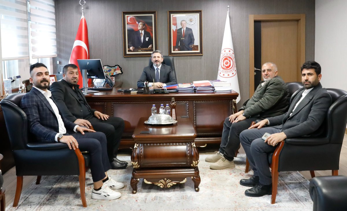 Ziyaretimize gelen değerli misafirlerimiz, Narince Köyü Muhtarımız Sn. Murat Çelik, Bağbaşı Köyü Muhtarımız Sn. Yunus Emre Çelik, Yapraklı Köyü Muhtarımız Sn. Hüseyin Uçar ve Eceler Köyü Muhtarımız Sn. Ramazan Sağlık’a teşekkür ediyor, çalışmalarında kolaylıklar diliyorum.