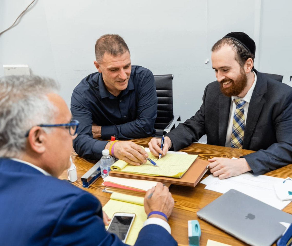 PeterManciniBK's tweet image. More than mere representatives, we're your allies in discovering the ideal residence. Let's fulfill your property aspirations together. 🤝 #RealEstatePartners #LuxuryLiving buff.ly/3UNcrBp