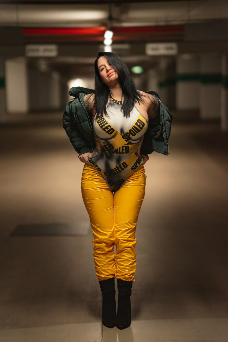 Halt ✋ nicht weiter und auf die Knie ⚠️