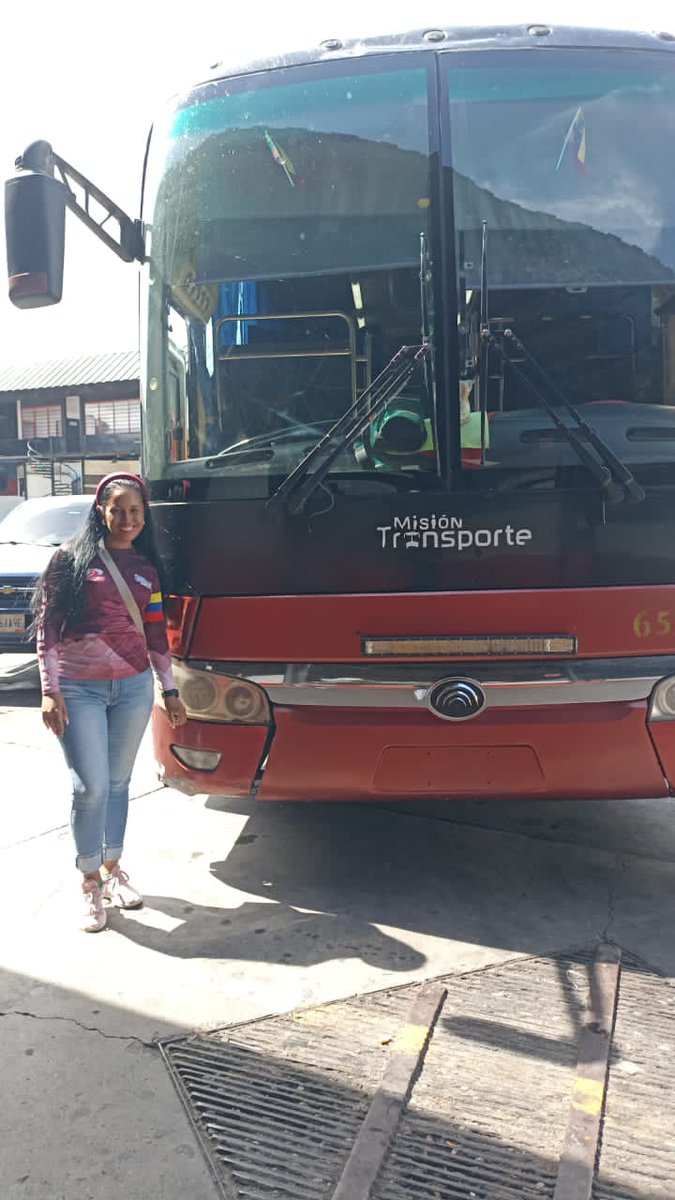 La Oficina de Atencion Ciudadana del SITSSA continúa desplegada en los puntos comerciales para brindar información oportuna y veráz a los usuarios y usuarias en cuanto a nuestros destinos, costos, horarios de salidas y nuestra formas de pago.