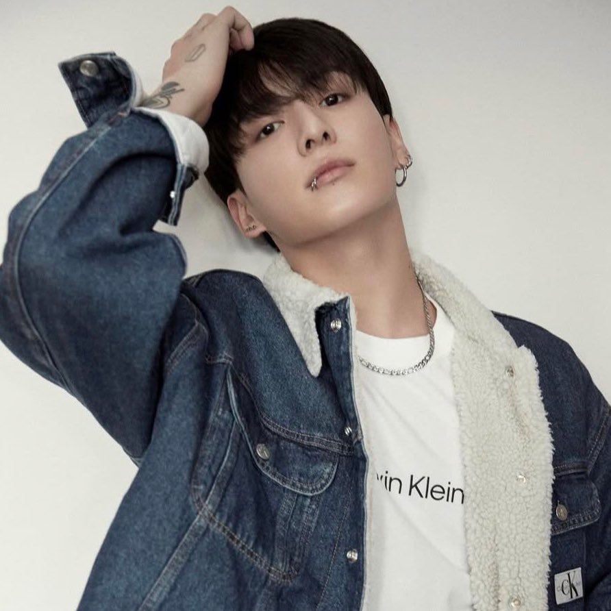 정국⋆ tweet media