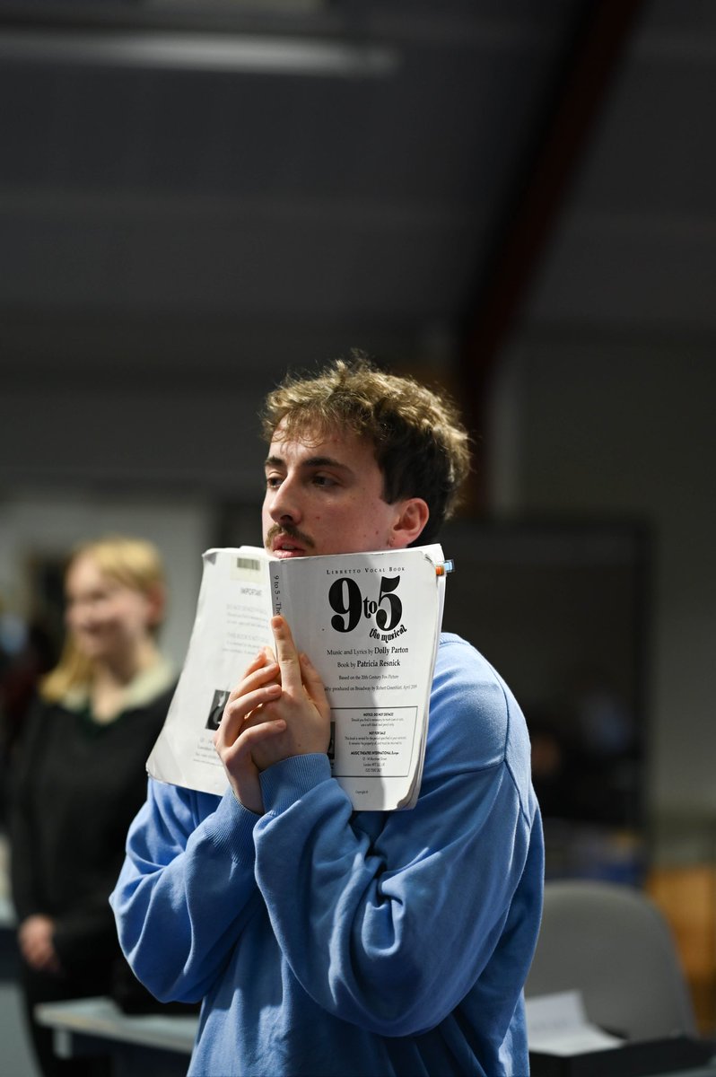 Rehearsals are well underway for our BA in Musical Theatre production of “9 to 5 the Musical”
Running from Weds 26th Feb - Sat 1st March at @theeverymancork.

Grab your tickets now!

@mtu_musicaltheatre
Photo credit Nisa Lone

everymancork.com/events/9-to-5-…