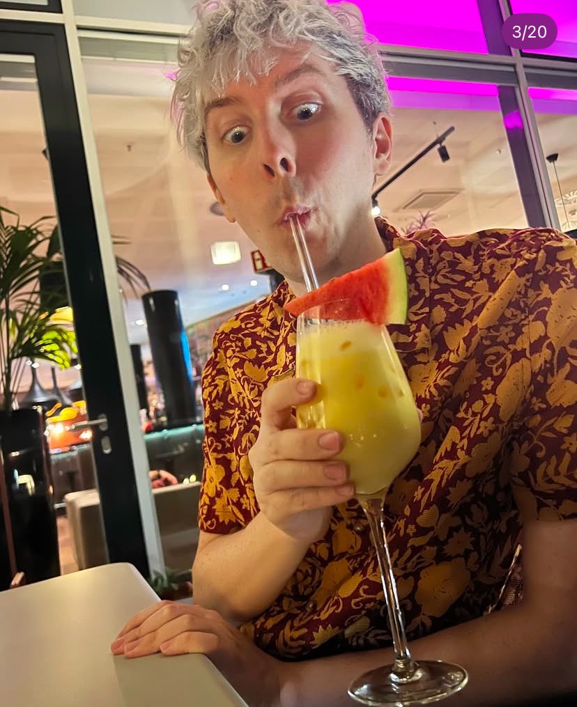 catraviolet's tweet image. boyfriends