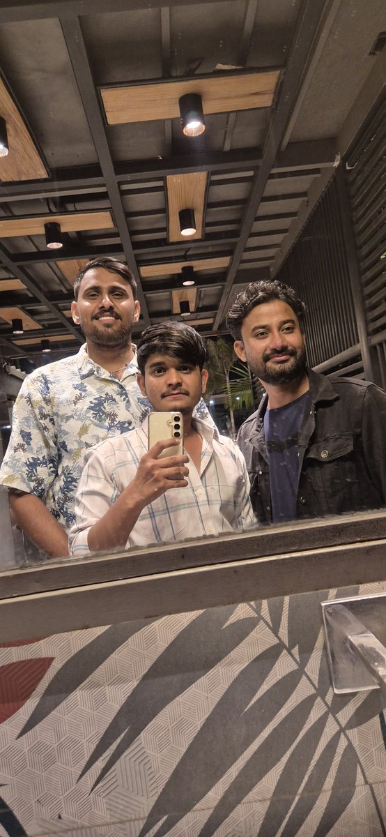 DSariyala2's tweet photo. ♥️♥️♥️ brother https://t.co/Wy0nqVCsml
