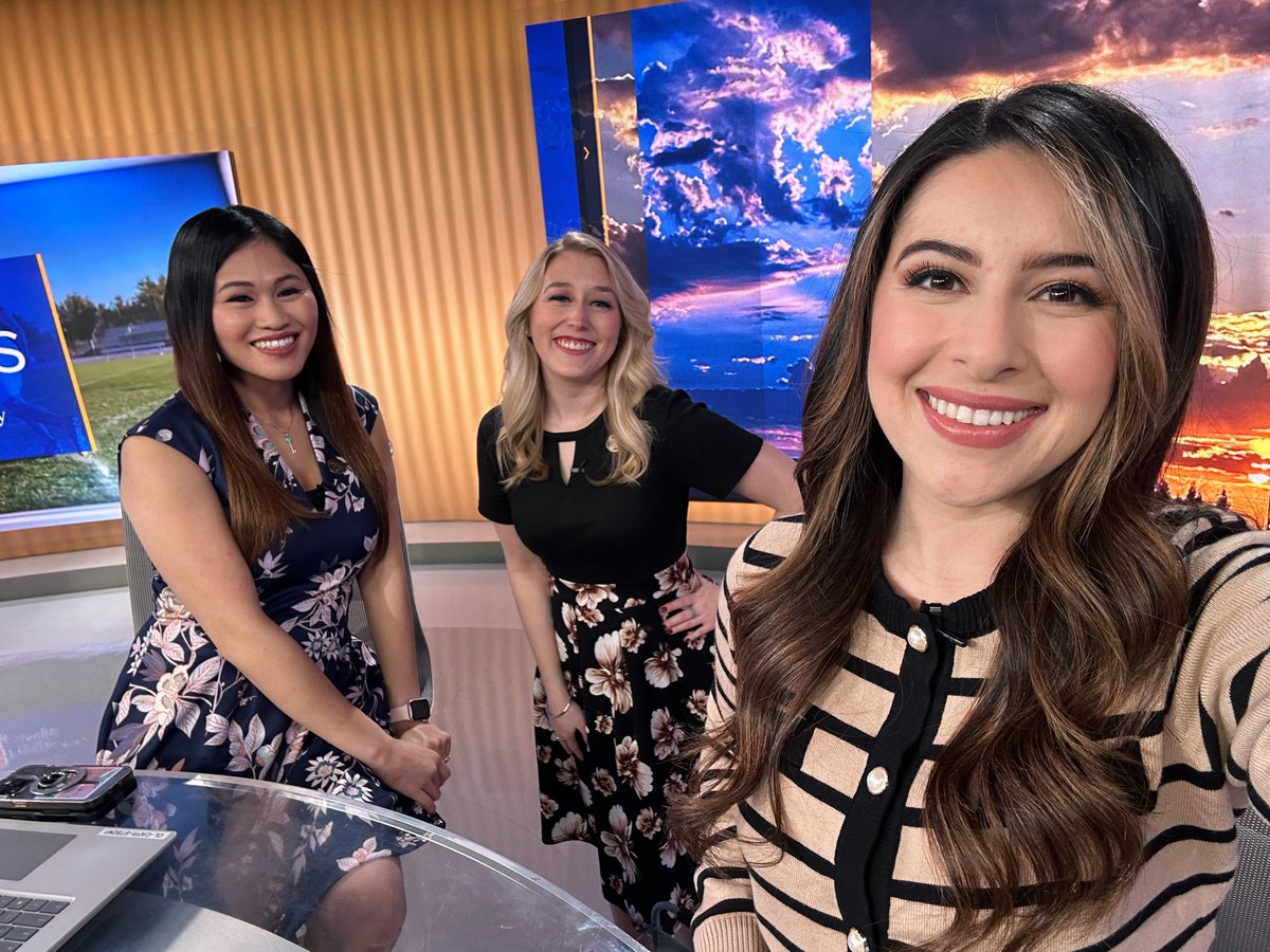 ElisaABC30's tweet image. Happy Presidents Day ❤️🤍💙 @ABC30