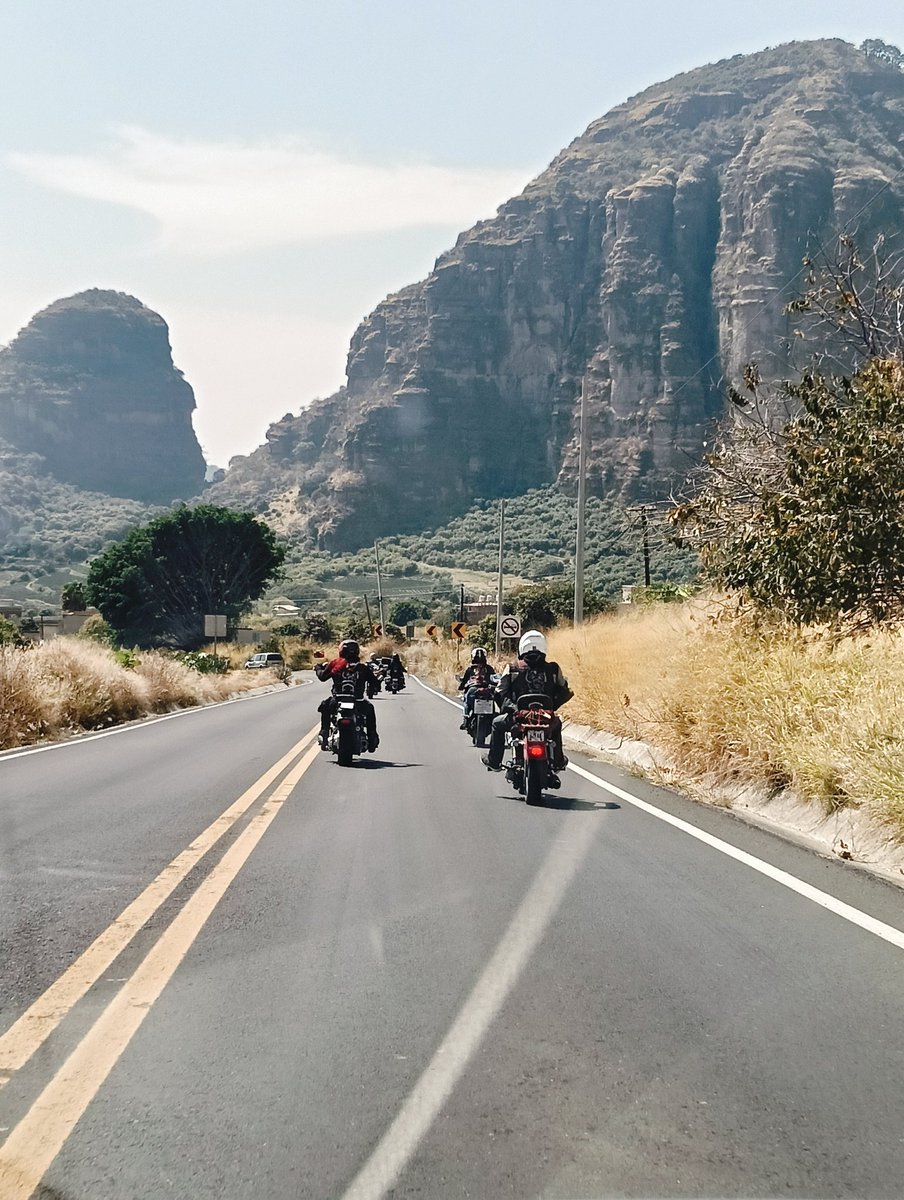 A ver, mi Pajarada, dónde es este paisaje?

Vamos a jugar

<a href="/WardogsM/">Wardogs_MotoclubMX</a> #motos #motocicletas #bikerlife #ridefree