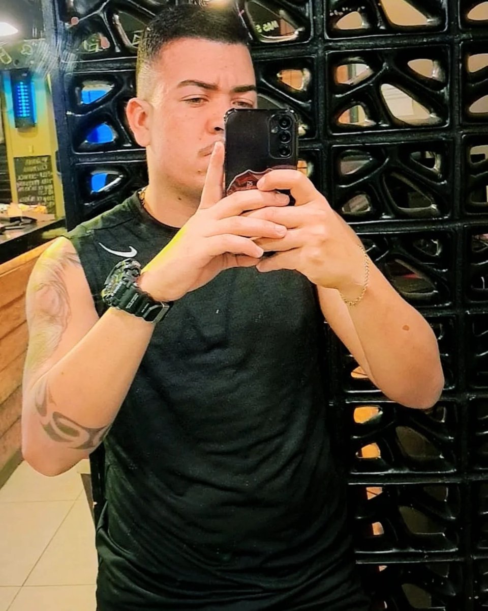 adilson155157's tweet photo. 📸🤨 https://t.co/3mdJCJt79F