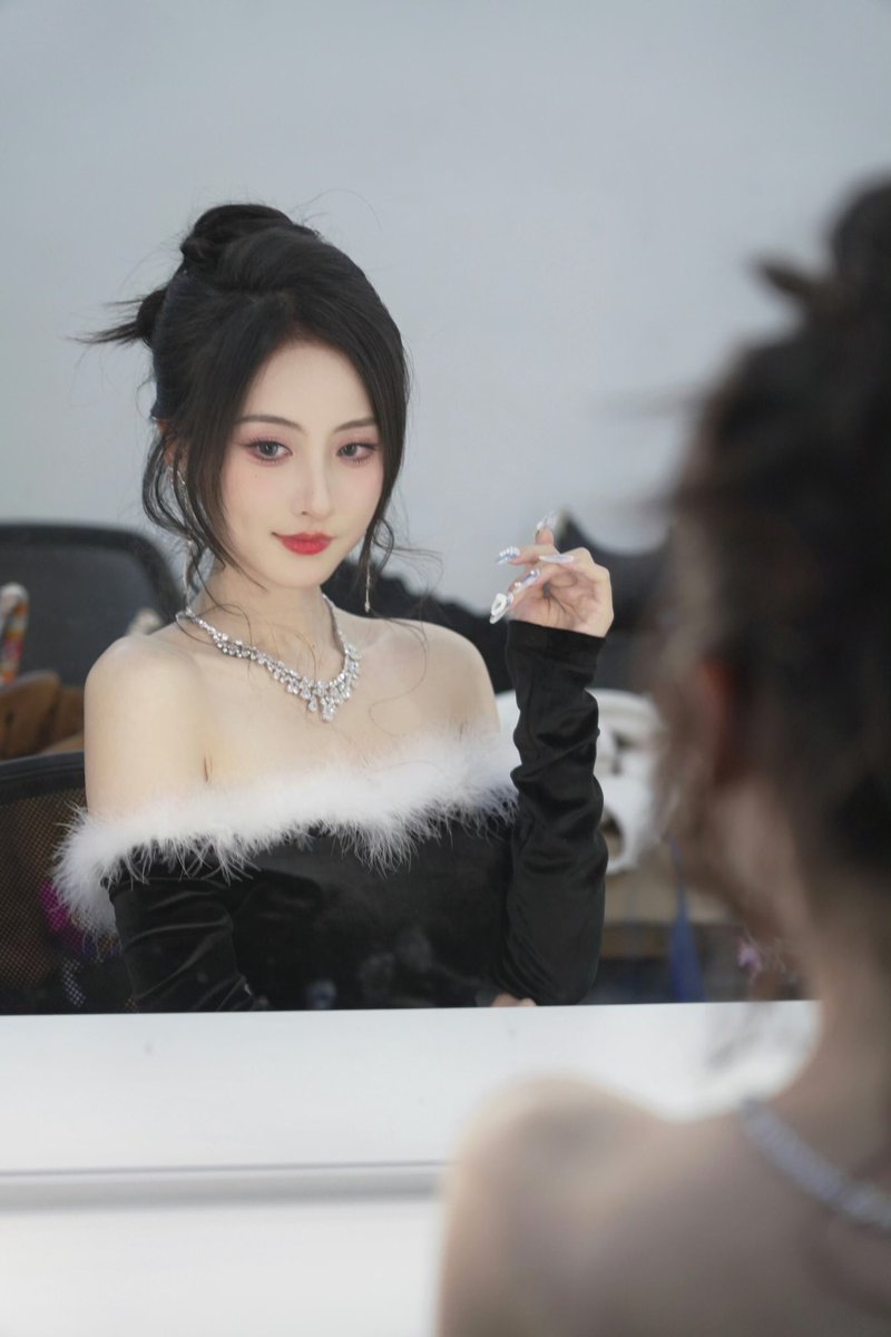 LPLgugu's tweet photo. 库存清理计划 https://t.co/MKExcoEHYj