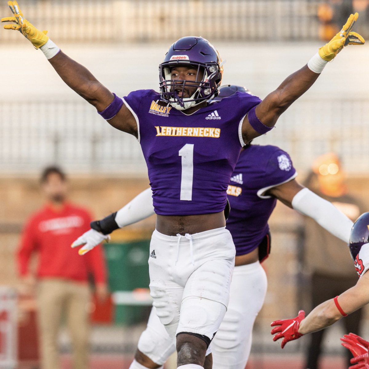 Deandre smith (@cfk_dre) on Twitter photo After a great conversation with <a href="/CoachWalkerIV/">𝐄𝐥𝐯𝐞𝐧 𝐖𝐚𝐥𝐤𝐞𝐫 𝐈𝐕</a> I am blessed to receive my first D1 offer to Western Illinois University <a href="/EDGYTIM/">Timothy “EDGYTIM” OHalloran</a> <a href="/TheCoachReem/">Jareem Fleming</a> <a href="/Chris_CJ_6/">C.J.</a> <a href="/_MP_Football/">Morgan Park Football</a> After a great conversation with <a href="/CoachWalkerIV/">𝐄𝐥𝐯𝐞𝐧 𝐖𝐚𝐥𝐤𝐞𝐫 𝐈𝐕</a> I am blessed to receive my first D1 offer to Western Illinois University <a href="/EDGYTIM/">Timothy “EDGYTIM” OHalloran</a> <a href="/TheCoachReem/">Jareem Fleming</a> <a href="/Chris_CJ_6/">C.J.</a> <a href="/_MP_Football/">Morgan Park Football</a>